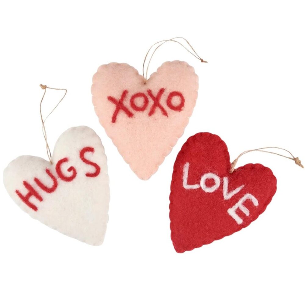 Felt‎ Valentine Heart Ornament Set Hugs XOXO Love Hugs Pink Red White